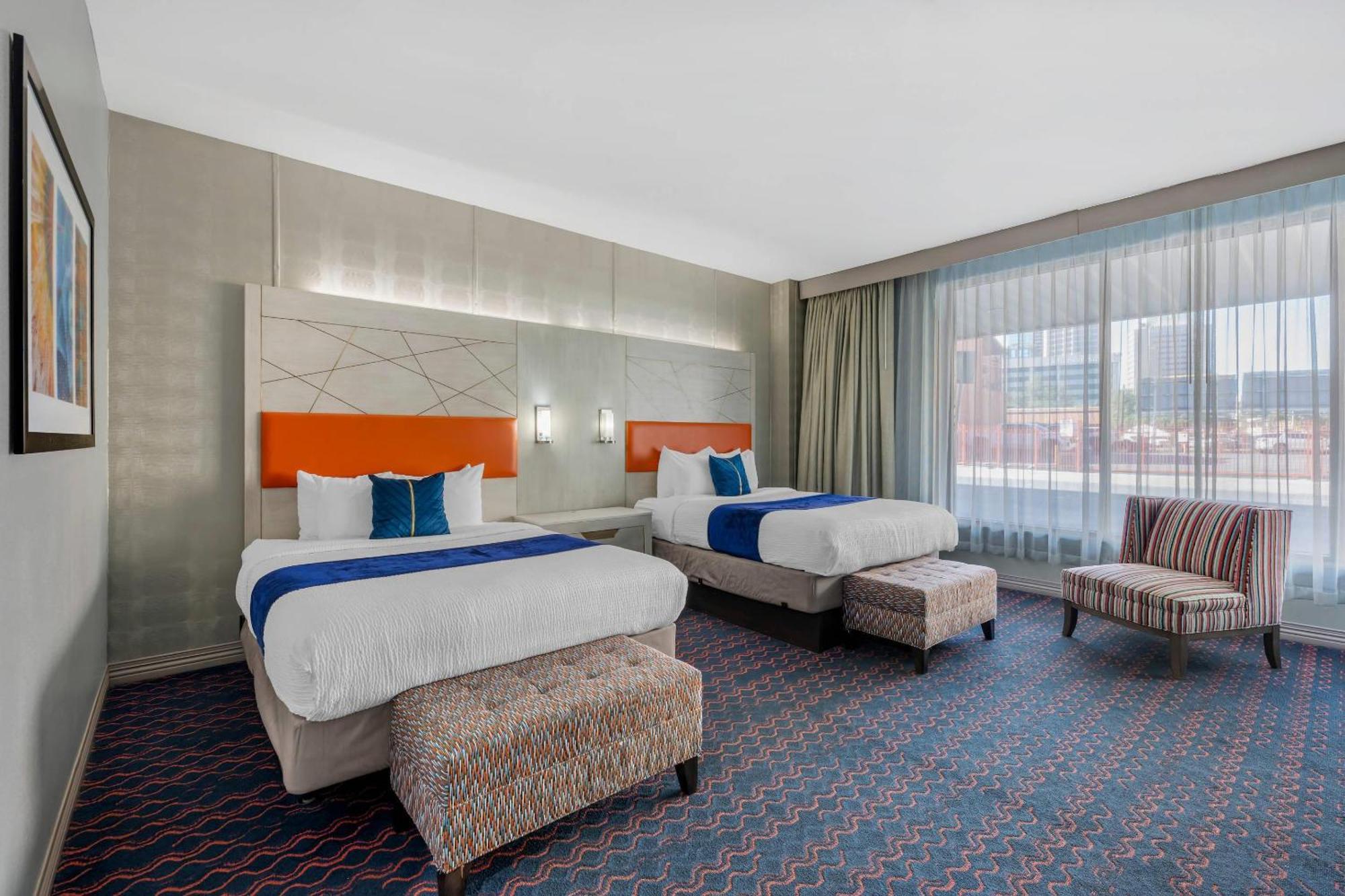 Deluxe Room Two Queen Beds Non Smoking or Ground Floor,1743079990:JPEG