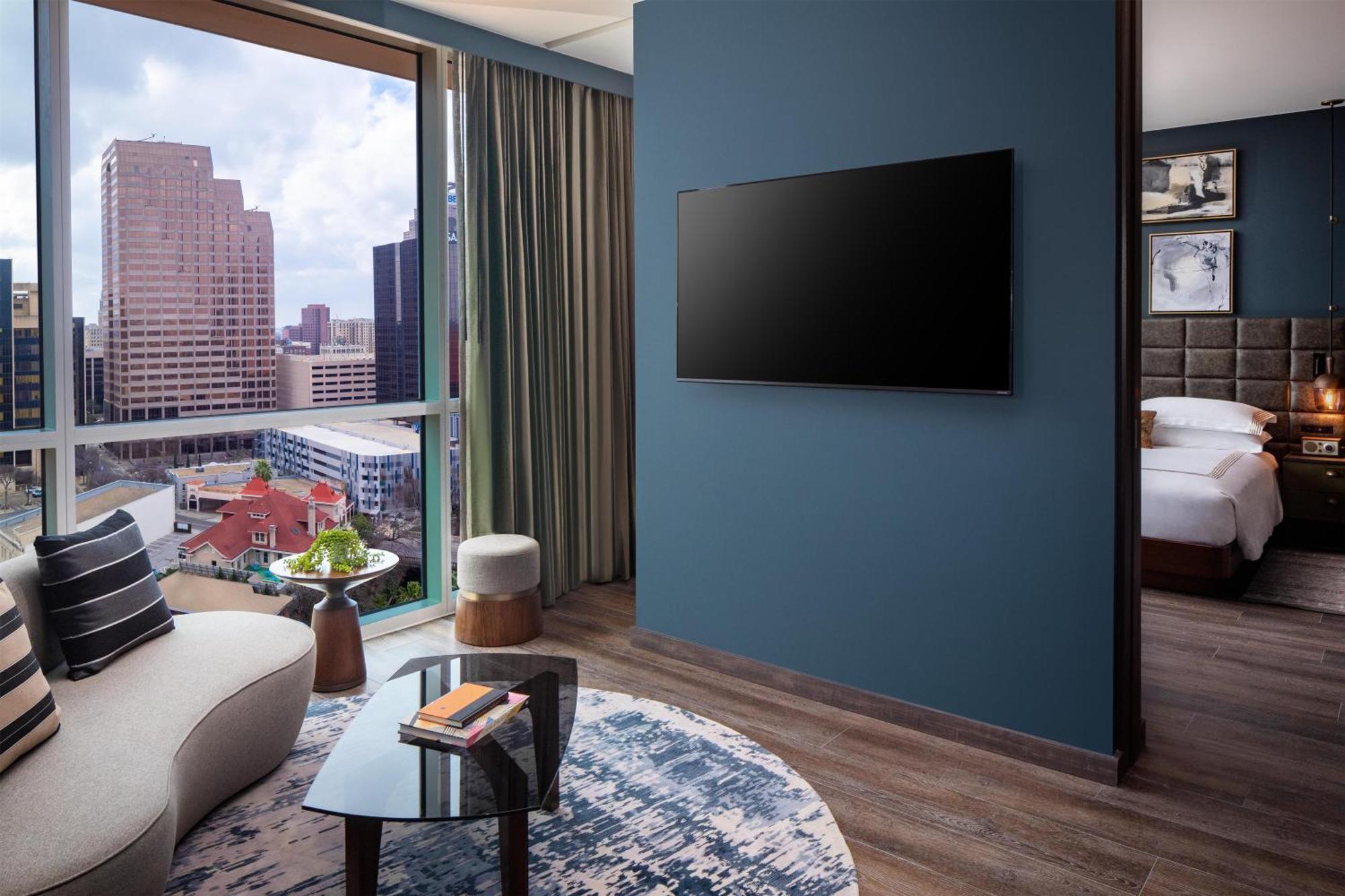 Serenity King Suite