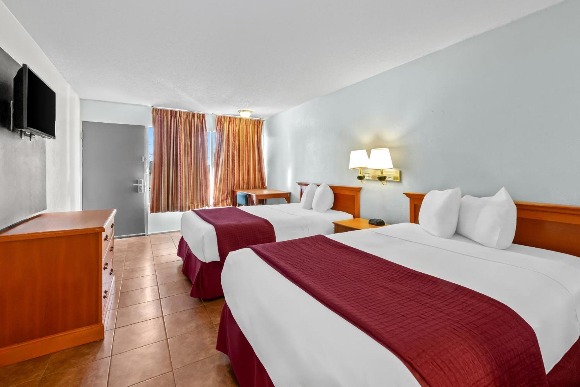 Standard Room Two Double Beds Smoking