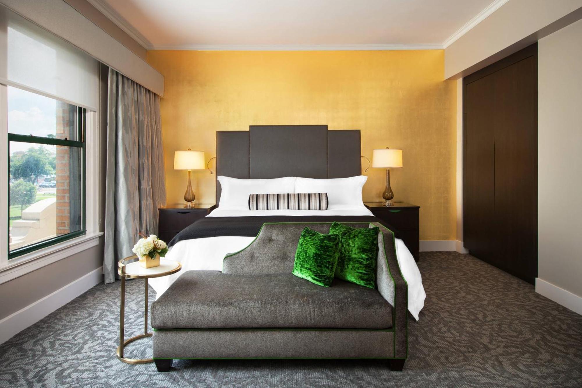Superior Suite, Suite, 1 King, City view