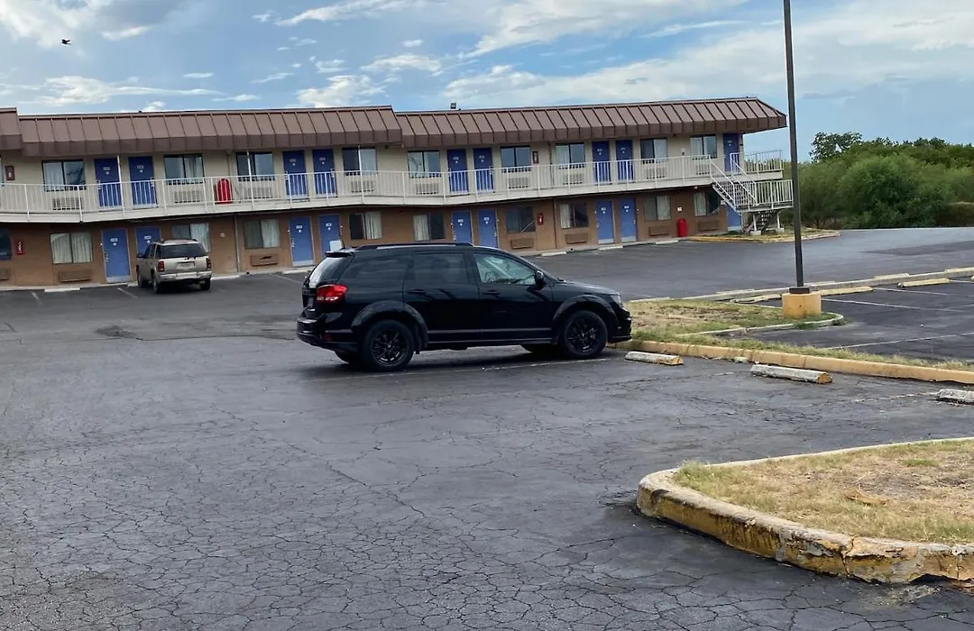 Travelodge By Wyndham San Antonio Lackland Afb North-1