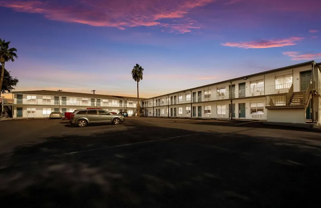 Surestay Hotel By Best Western San Antonio Riverwalk-1