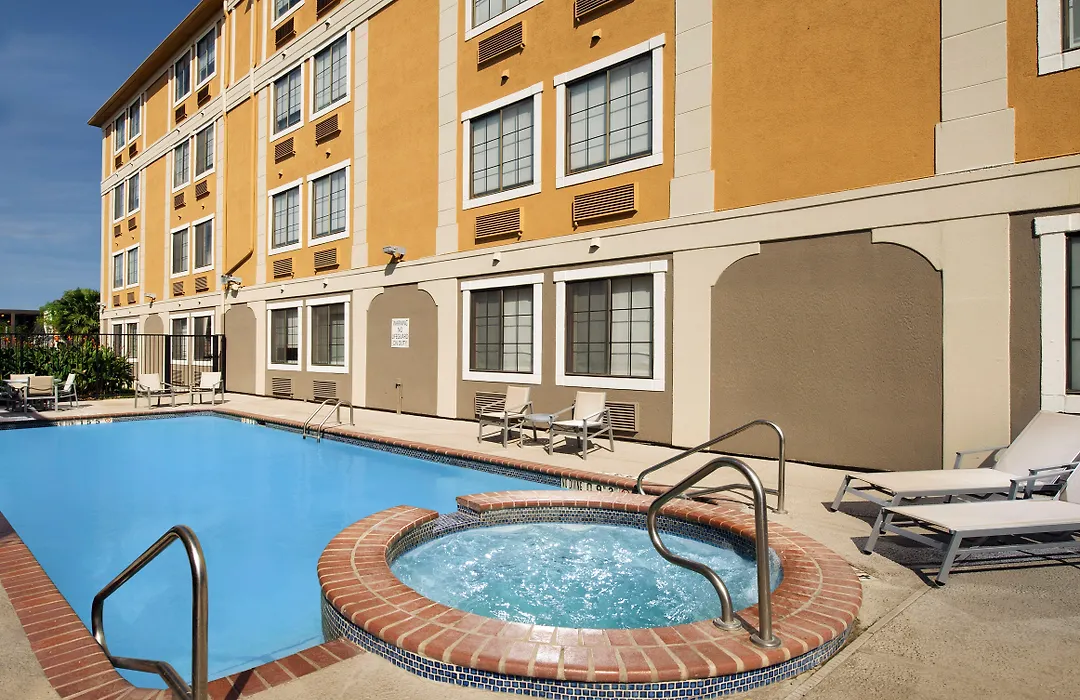 Holiday Inn Express & Suites San Antonio - Downtown Market Area By Ihg-1