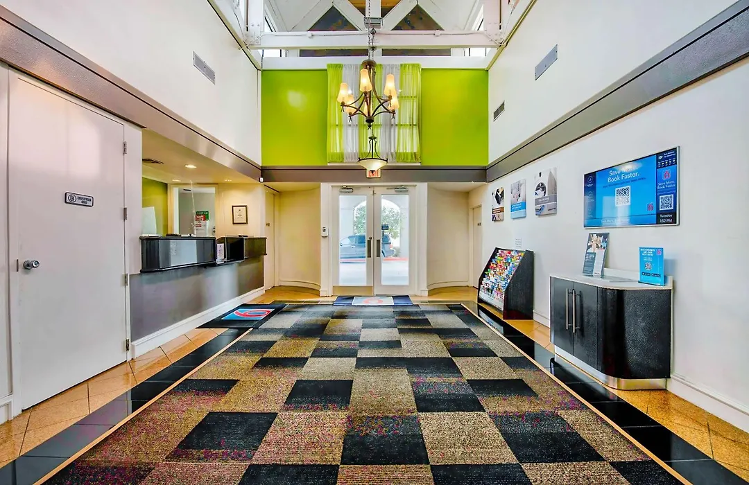 Studio 6-San Antonio, Tx - Airport-1