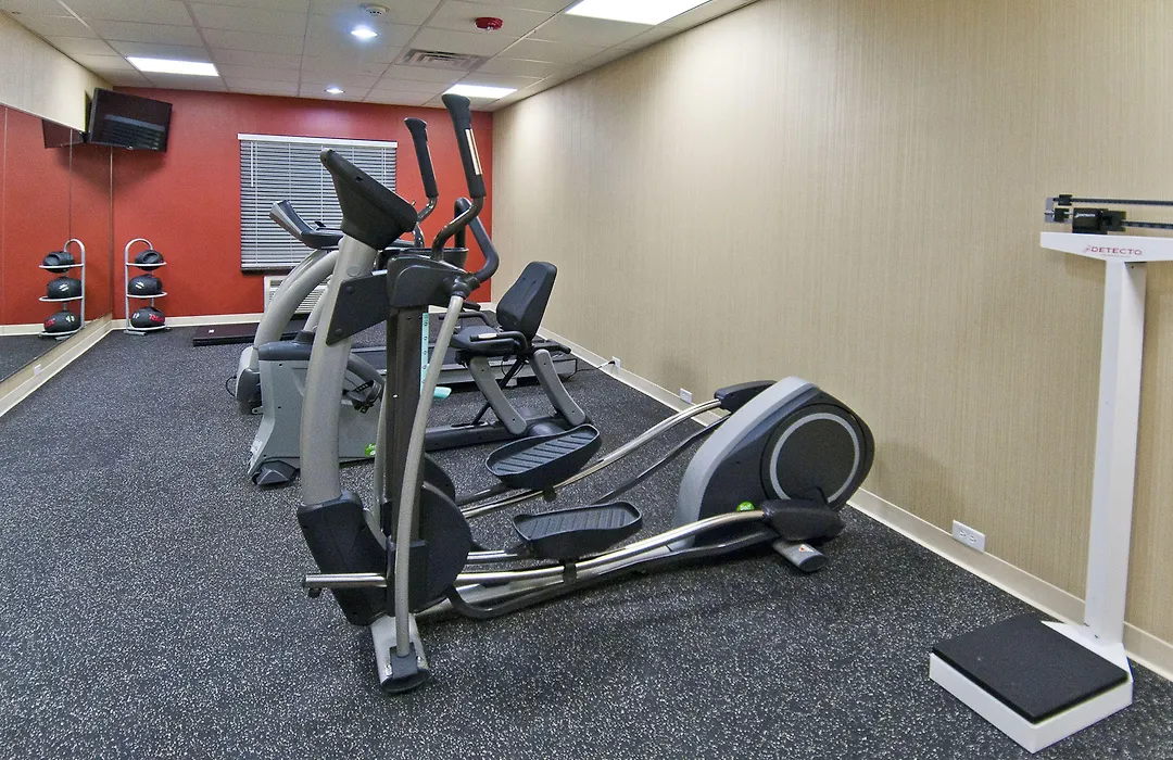 Holiday Inn Express & Suites San Antonio Frost Bank Center By Ihg-1