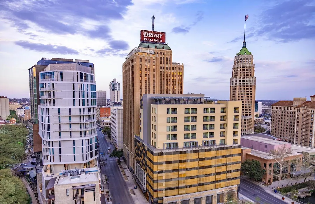 Drury Plaza Hotel San Antonio Riverwalk-1