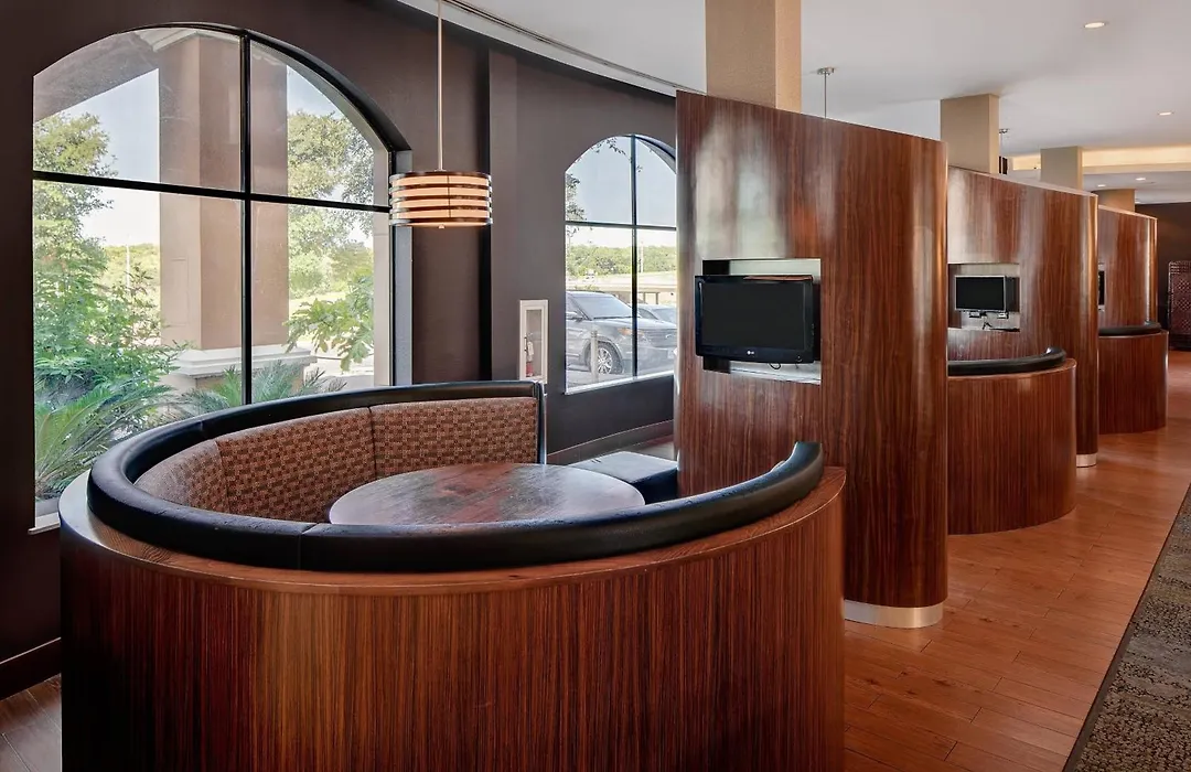 Courtyard By Marriott San Antonio Seaworld Westover Hills-1