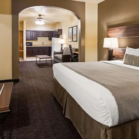 Best Western Plus Hill Country Suites-2