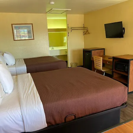 Executive Inn & Suites Near Lackland Afb-3