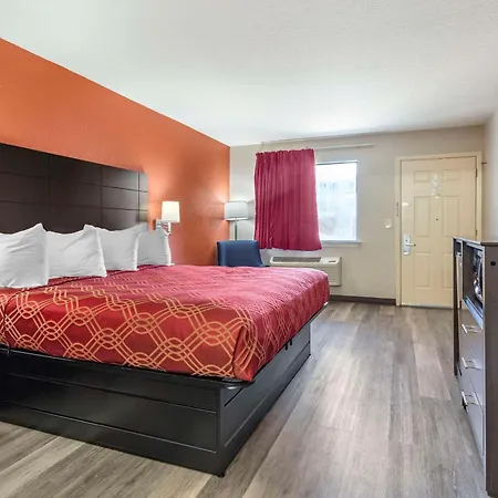 Econo Lodge Near Lackland Air Force Base-Seaworld-2
