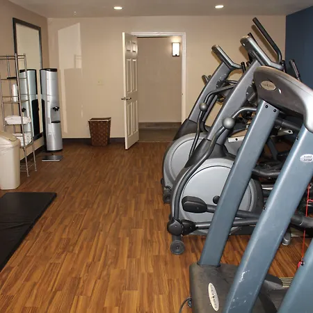 Comfort Inn & Suites Near Six Flags & Medical Center-2