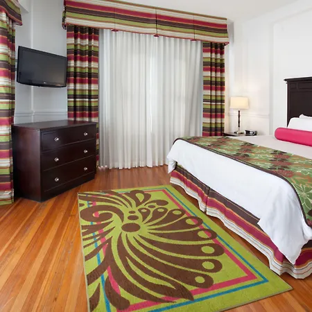 Hotel Gibbs Downtown Riverwalk-3