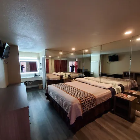 River Inn Motel-3
