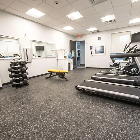 Best Western Plus Roland Inn & Suites-3