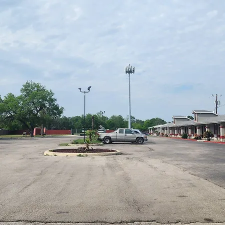 Econo Inn Lackland Afb-Seaworld San Antonio-3