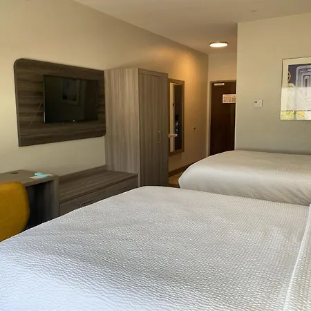 Holiday Inn Express & Suites San Antonio Frost Bank Center By Ihg-3