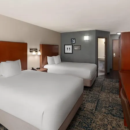 Wyndham Garden San Antonio Airport-3