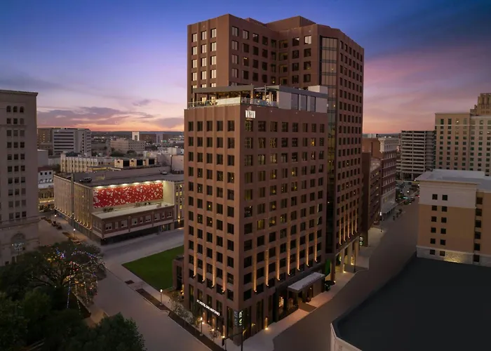 Ac Hotel By Marriott San Antonio Riverwalk