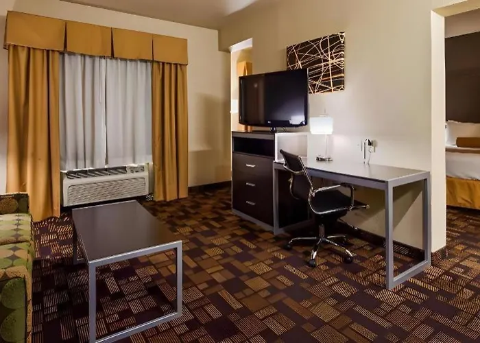 Best Western Windsor Pointe Hotel & Suites-Frost Bank Center San Antonio