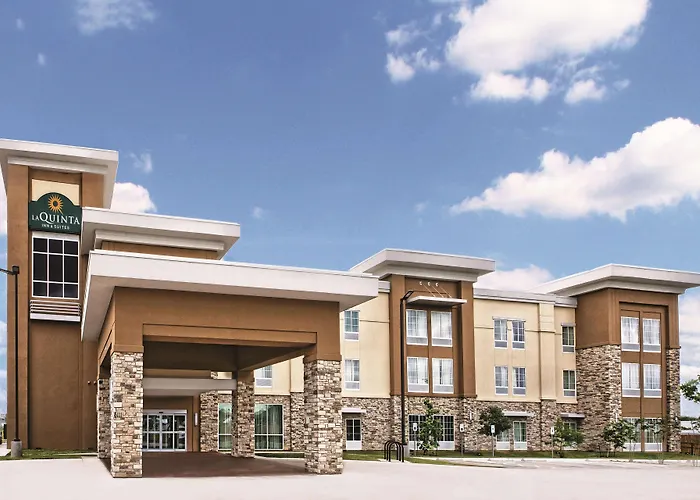 La Quinta By Wyndham San Antonio By Frost Bank Center Hotel