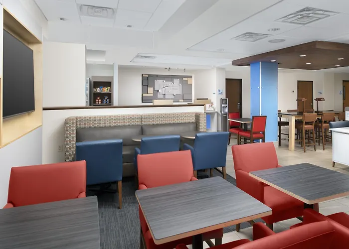 Holiday Inn Express San Antonio North Riverwalk Area By Ihg